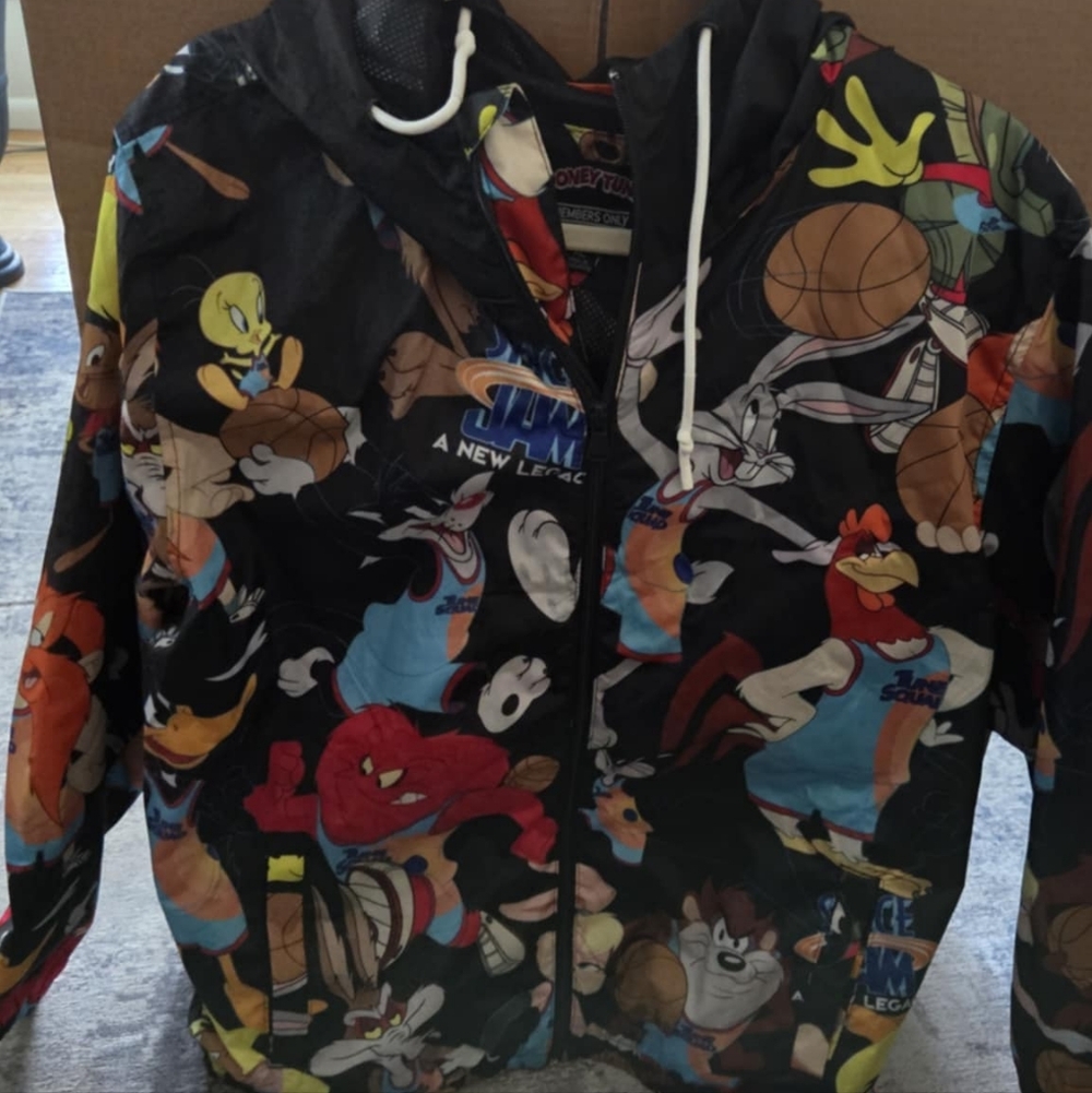 Looney Tunes Graphic Jacket